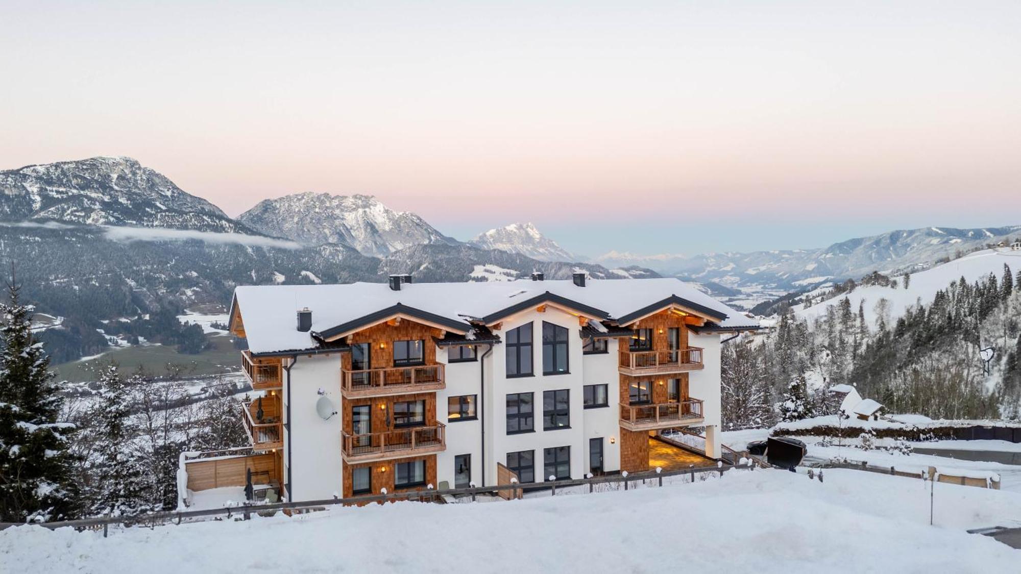Hoeflehner Premium Gumpen Lodge Haus Exterior foto